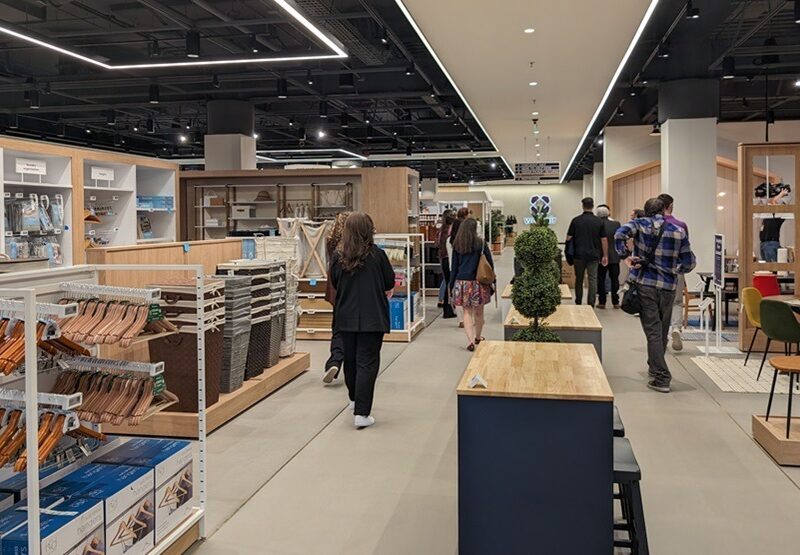 A big box with residential touches: Wayfair shows off new Chicago store